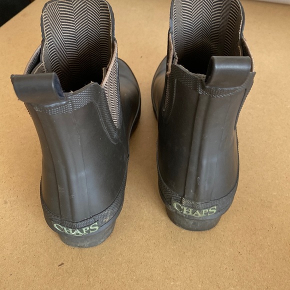Chaps Womens Rubber Booties. Size 6 - Picture 2 of 8